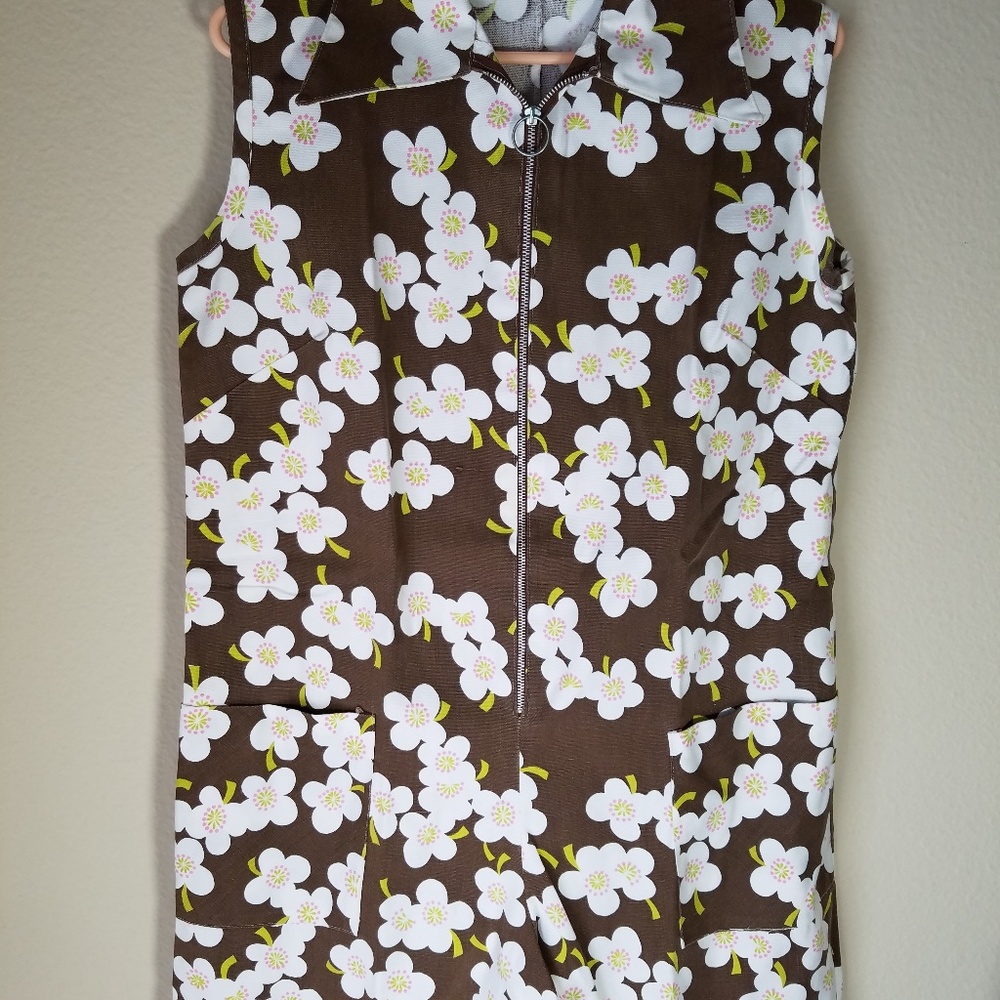 Scooter Shift Vintage Mod Retro Romper & Earrings - image 3